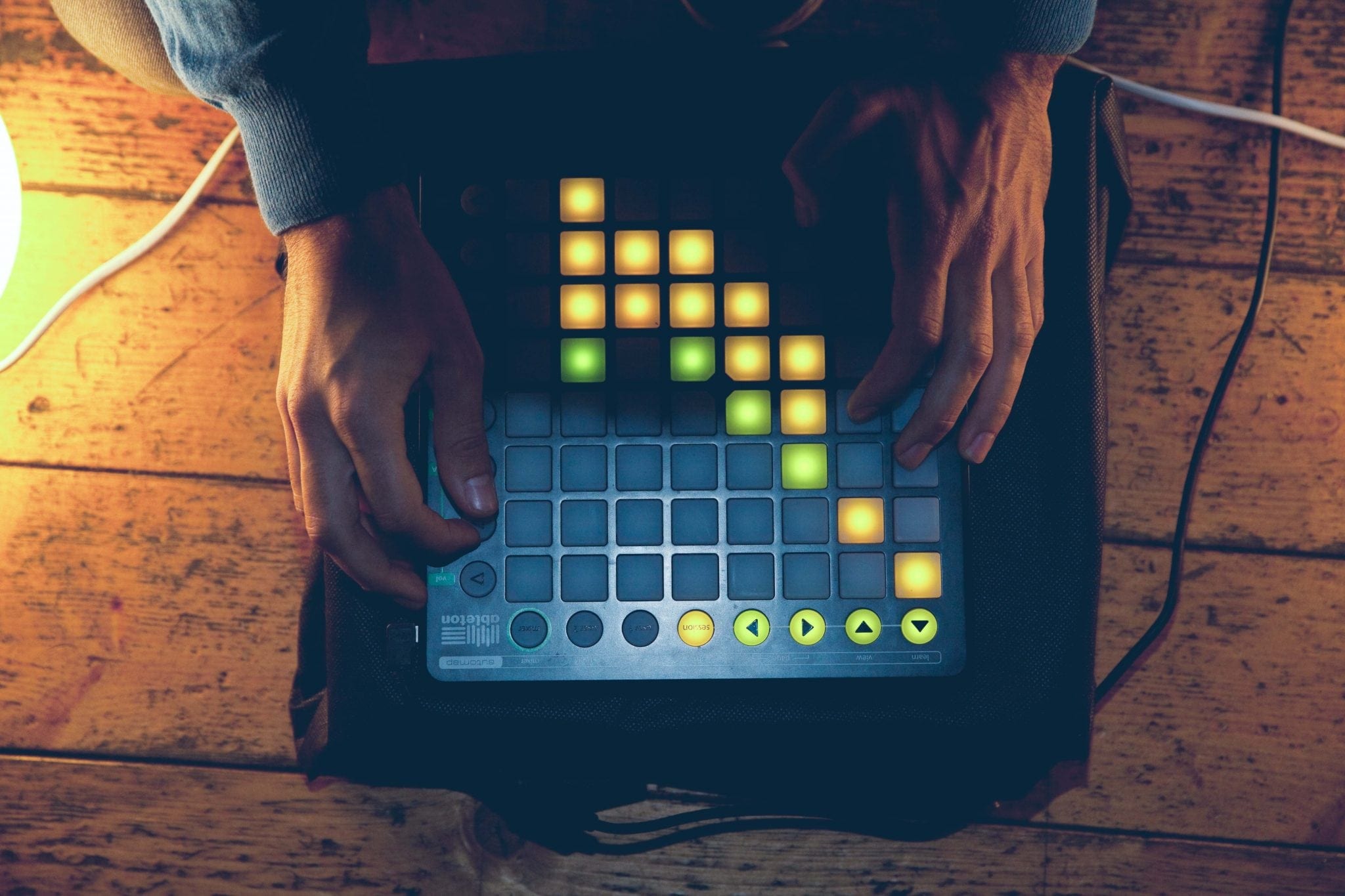 DIGITAL LIFE 2014 – PLAY/LATINA